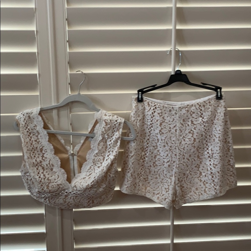 Two piece set
